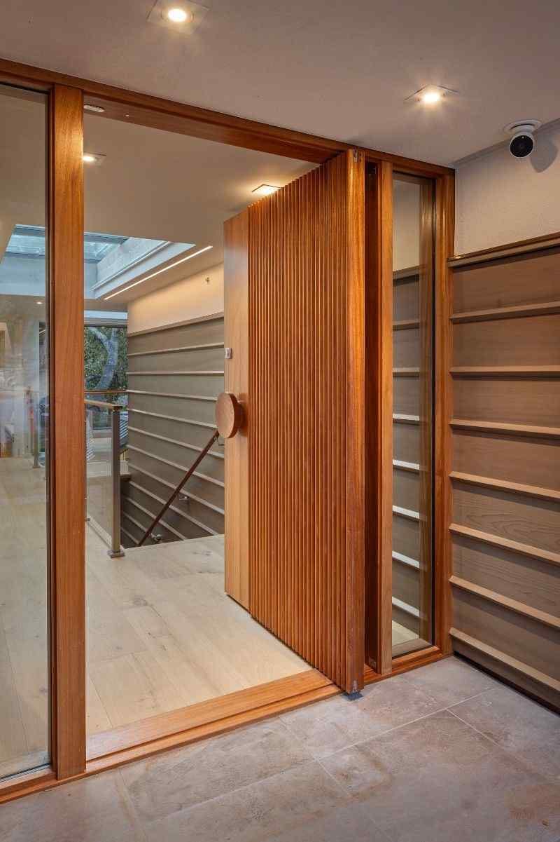 Door 2